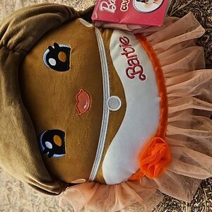 Barbie Cuutopia Squishmellow. Brown with a tutu skirt. Very pretty. Unique.